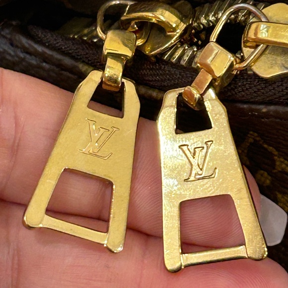 Louis Vuitton bumbag - Picture 8 of 17